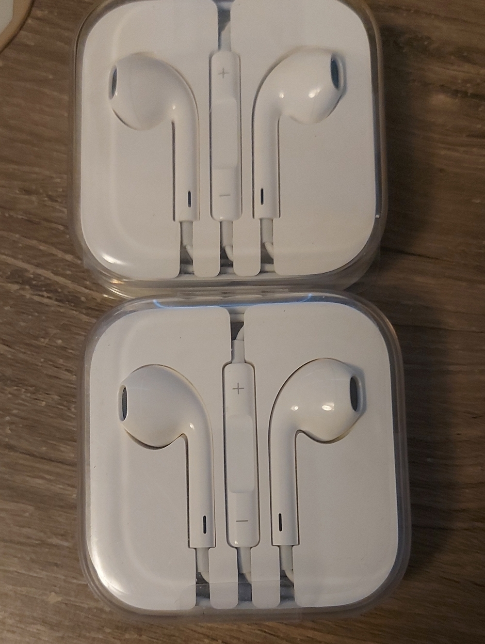 Apple White Wired Earbuds
